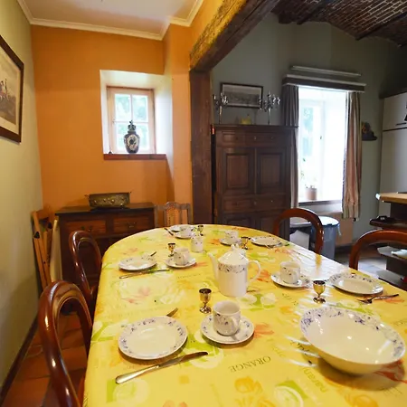 Cosy In With Garden 펜션